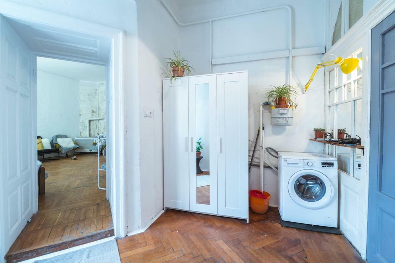 A Szoba Apartman 페치 외부 사진